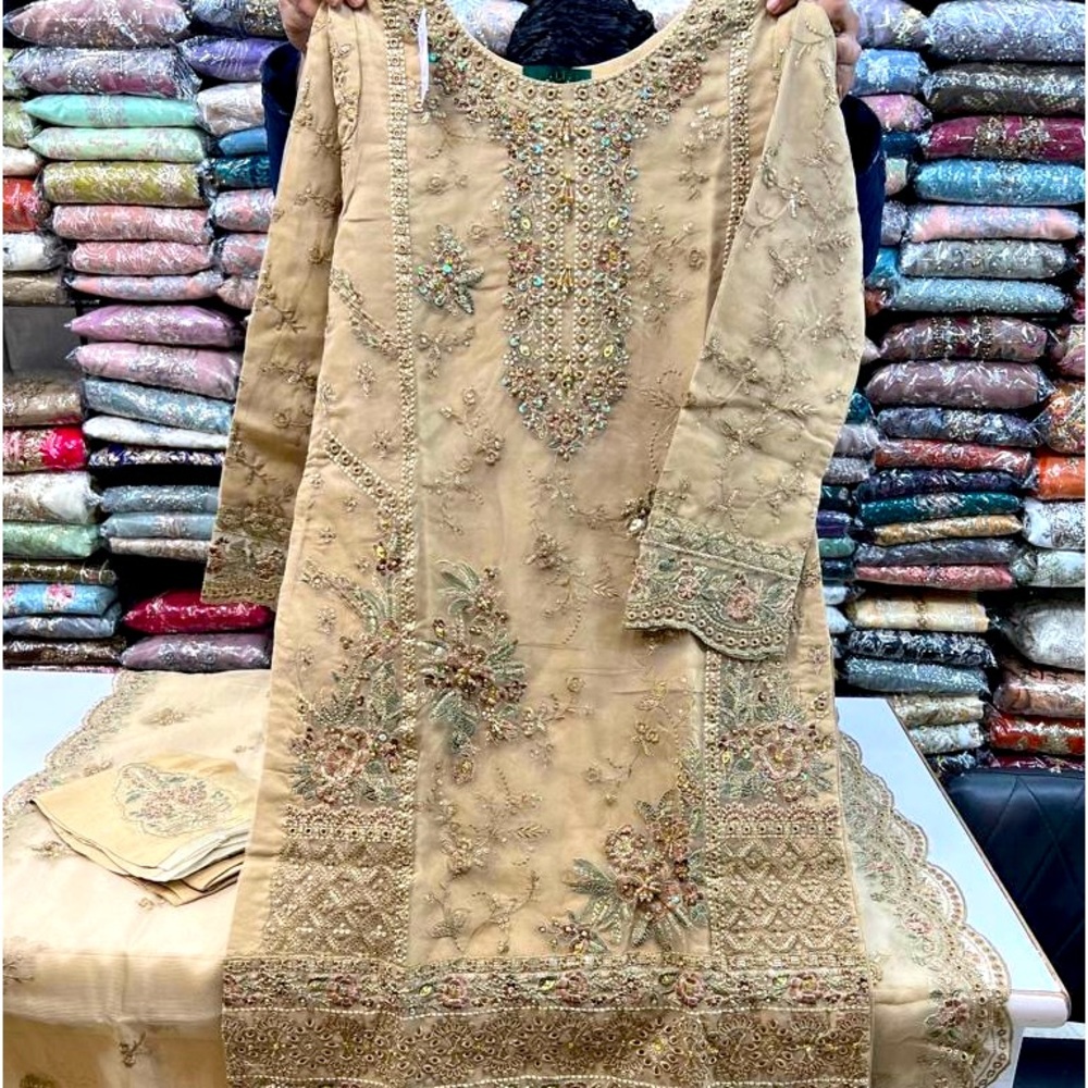 Chiffon  3 pc  medium large